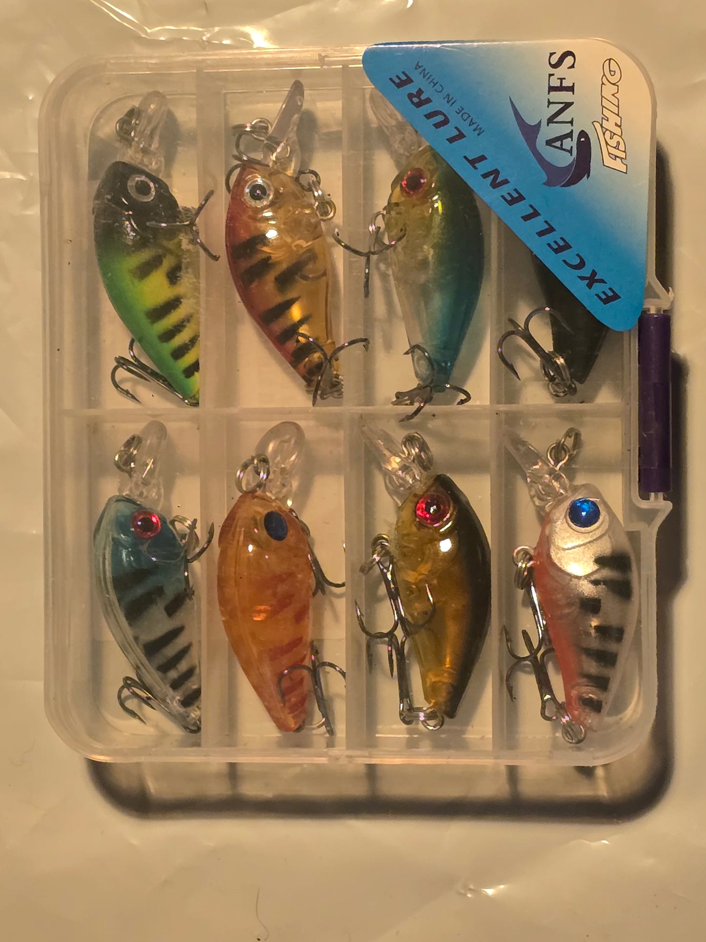 NE RATEZ PAS CETTE AFFAIRE : 1 Seule Pièce Disponible – Kit 8 Leurres Articulés + Coffret ! 🎣🚨