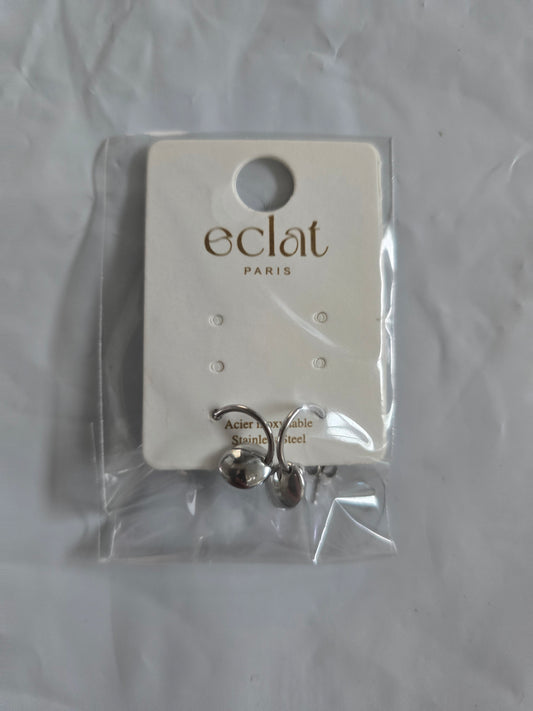 Boucles d'Oreilles "Galet Argenté" – Éclat Paris
Prix : 17,00 €