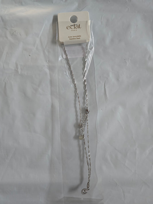 Collier "Cœur Bombé" Argenté – Éclat Paris
Prix : 19,00 €