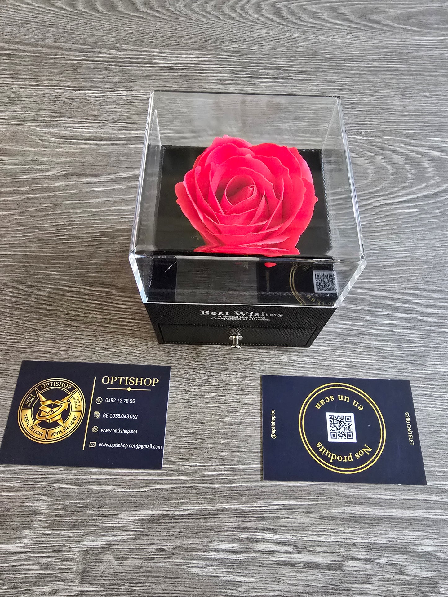 Écrin Rose Éternelle & Son Collier Cœur – Le Cadeau Parfait