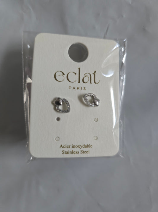 Boucles d'oreilles "Maillon de Cœur" Argentées – Éclat Paris
Prix : 16,00 €